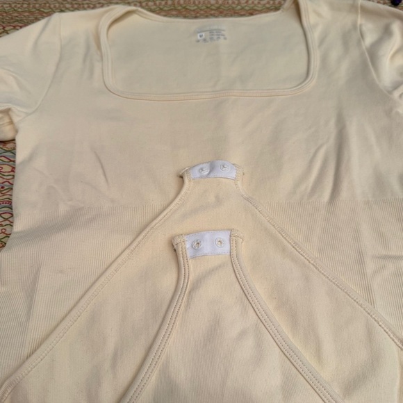 OQQ Women's Cream Colored Ribbed Square Neck Long Sleeve Bodysuits Size Medium - Picture 4 of 4